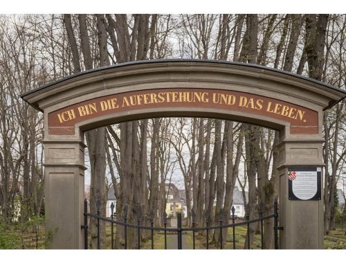 Allerheiligen in Neuwied: Erinnern – Segnen – Begegnen